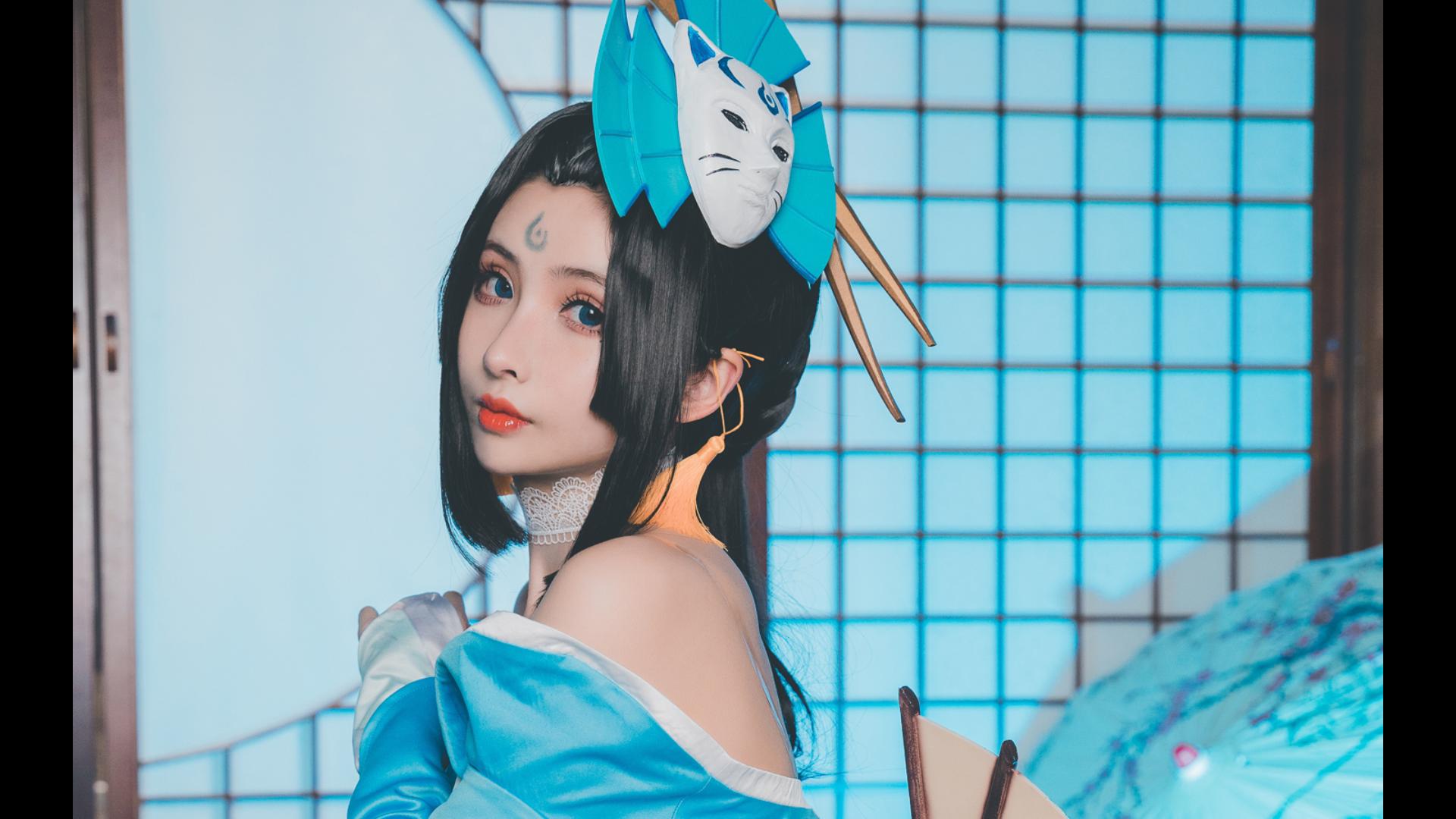 rioko凉凉子 角色还原摄影写真 4